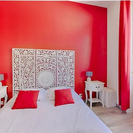 Charming T2 - Close To The Harbor Apartment