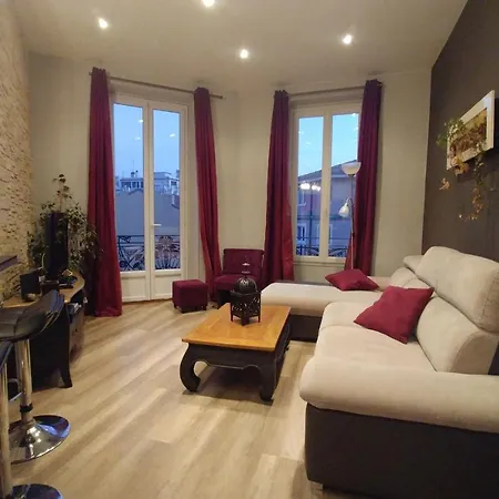 Charming T2 - Close To The Harbor