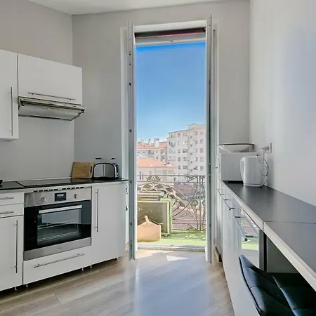 Charming T2 - Close To The Harbor